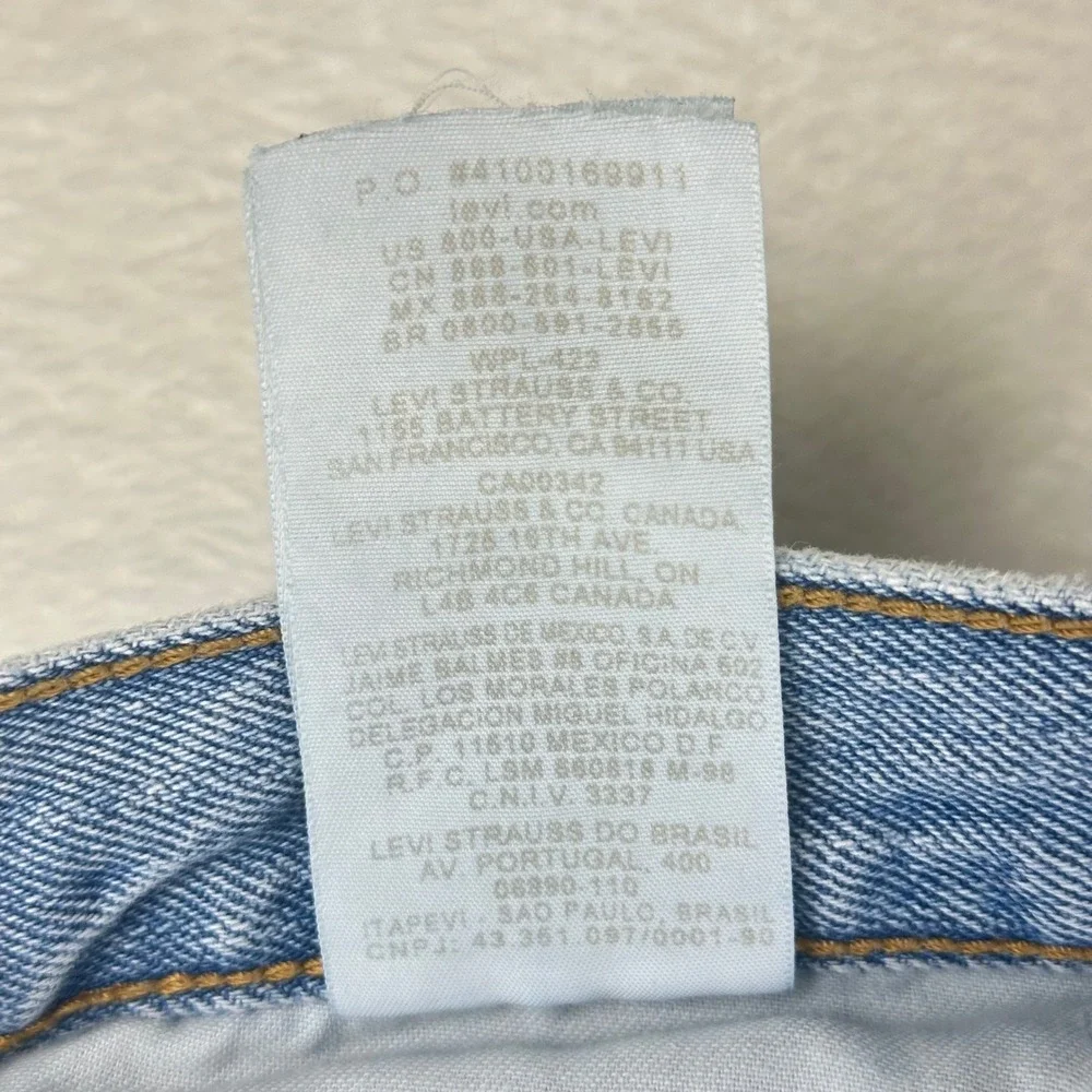 Levi's 505 Jeans Mens 38x32 Light Blue Regular Fit Straight Leg Cotton Denim